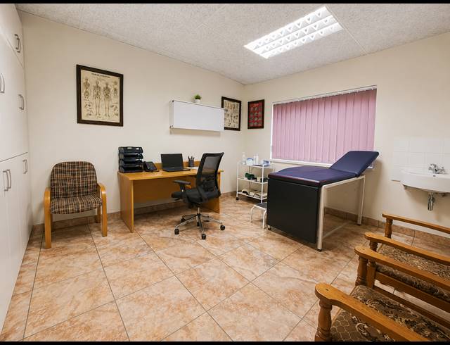 550M² MEDICAL SUITE FOR SALE IN VEREENIGING CENTRAL